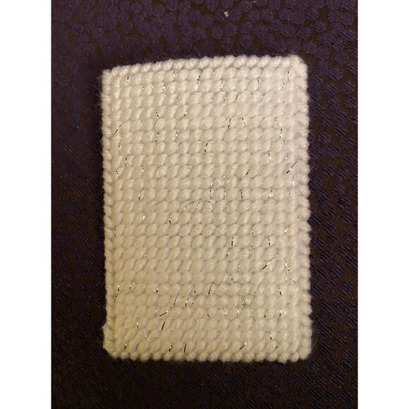 Handmade Hanukkah Dreidel Gift Card Holder – White Plastic Canvas Judaica - Picture 2 of 2